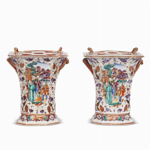 DUE PORTAFIORI, CINA, DINASTIA QING, SEC. XIX  - Asta Arte Orientale | 东方艺术 - Associazione Nazionale - Case d'Asta italiane