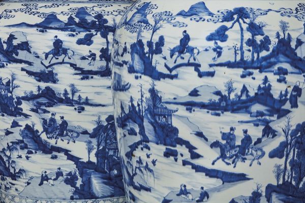 COPPIA DI VASI, CINA, DINASTIA QING, SEC. XVII PERIODO KANGXI  - Asta Arte Orientale | 东方艺术 - Associazione Nazionale - Case d'Asta italiane