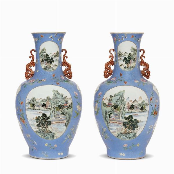 COPPIA DI VASI, CINA, PERIODO DELLA REPUBBLICA (1912-1949)  - Asta Arte Orientale | 东方艺术 - Associazione Nazionale - Case d'Asta italiane