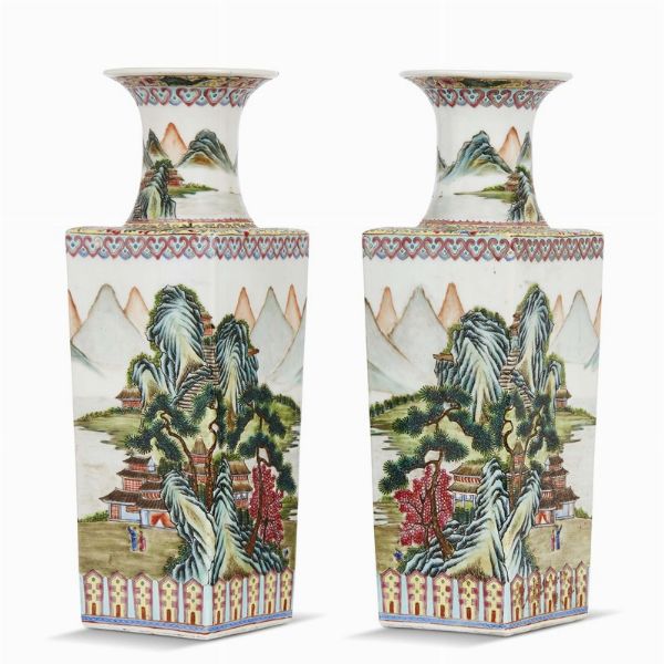 COPPIA DI VASI, CINA, PERIODO DELLA REPUBBLICA (1912-1949)  - Asta Arte Orientale | 东方艺术 - Associazione Nazionale - Case d'Asta italiane