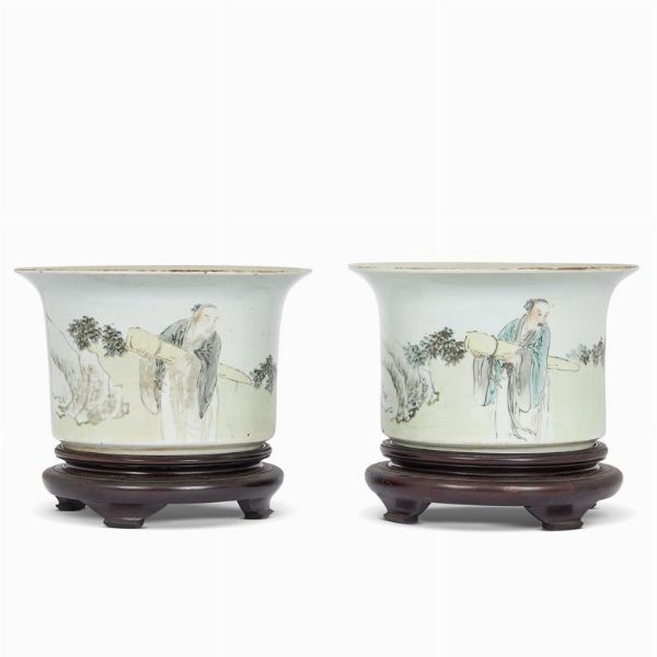 DUE GIARDINIERE, CINA, PERIODO DELLA REPUBBLICA (1912-1949)  - Asta Arte Orientale | 东方艺术 - Associazione Nazionale - Case d'Asta italiane
