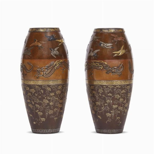 COPPIA DI VASI, GIAPPONE, PERIODO MEJI, SEC. XIX  - Asta Arte Orientale | 东方艺术 - Associazione Nazionale - Case d'Asta italiane