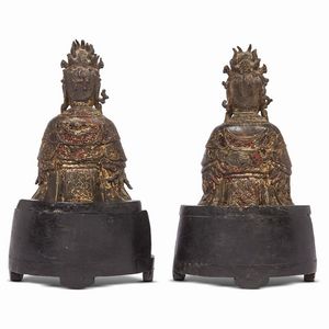 GRUPPO DI DUE SCULTURE, CINA, DINASTIA MING, SEC. XVI  - Asta Arte Orientale | 东方艺术 - Associazione Nazionale - Case d'Asta italiane