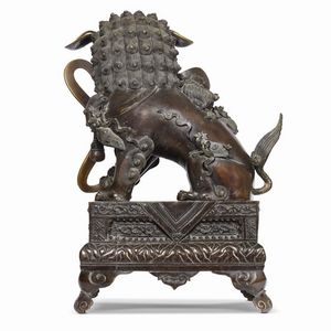 COPPIA DI LEONI, CINA, DINASTIA QING, SEC. XVIII-XIX  - Asta Arte Orientale | 东方艺术 - Associazione Nazionale - Case d'Asta italiane