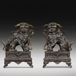 COPPIA DI LEONI, CINA, DINASTIA QING, SEC. XVIII-XIX  - Asta Arte Orientale | 东方艺术 - Associazione Nazionale - Case d'Asta italiane