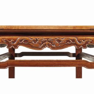 TAVOLO, CINA, DINASTIA QING, SEC. XVIII  - Asta Arte Orientale | 东方艺术 - Associazione Nazionale - Case d'Asta italiane