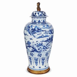 COPPIA DI VASI, CINA, DINASTIA QING, SEC. XVII PERIODO KANGXI  - Asta Arte Orientale | 东方艺术 - Associazione Nazionale - Case d'Asta italiane