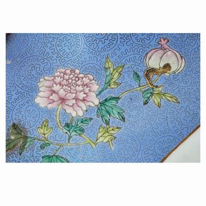 COPPIA DI VASI, CINA, PERIODO DELLA REPUBBLICA (1912-1949)  - Asta Arte Orientale | 东方艺术 - Associazione Nazionale - Case d'Asta italiane