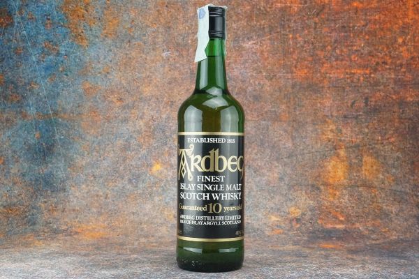 Ardbeg  - Asta Christmas Spirits - Whisky, Rum e Distillati da Collezione - Associazione Nazionale - Case d'Asta italiane