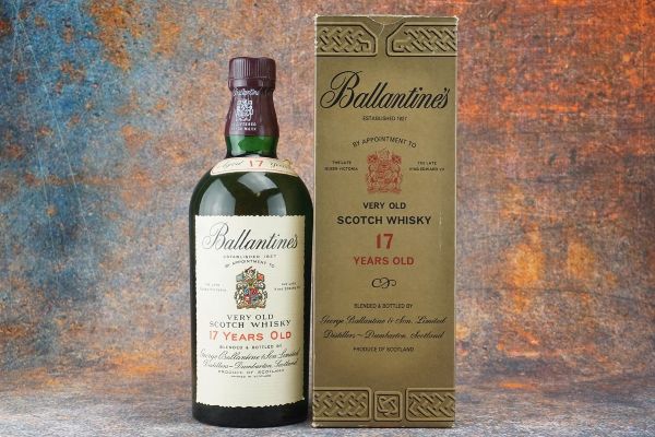 Ballantine�s  - Asta Christmas Spirits - Whisky, Rum e Distillati da Collezione - Associazione Nazionale - Case d'Asta italiane