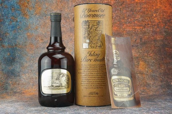 Bowmore  - Asta Christmas Spirits - Whisky, Rum e Distillati da Collezione - Associazione Nazionale - Case d'Asta italiane