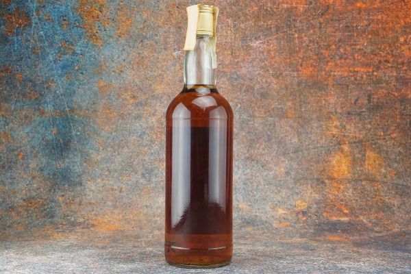 Port Ellen 1969  - Asta Christmas Spirits - Whisky, Rum e Distillati da Collezione - Associazione Nazionale - Case d'Asta italiane