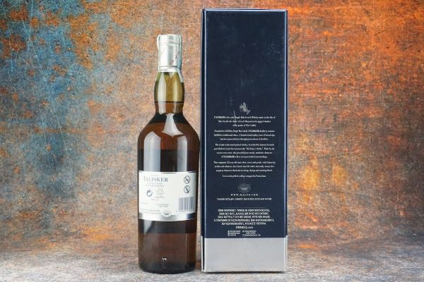Talisker  - Asta Christmas Spirits - Whisky, Rum e Distillati da Collezione - Associazione Nazionale - Case d'Asta italiane