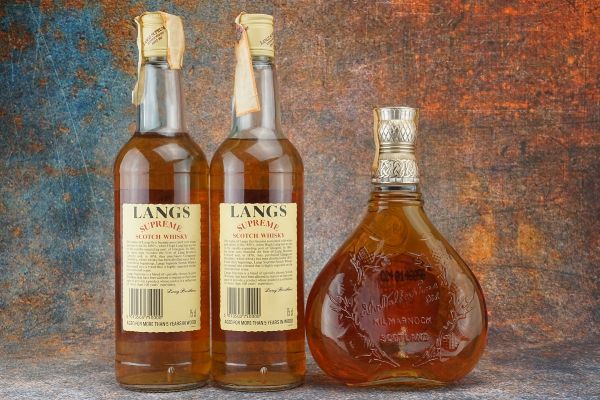 Selezione Blended Scotch Whisky  - Asta Christmas Spirits - Whisky, Rum e Distillati da Collezione - Associazione Nazionale - Case d'Asta italiane