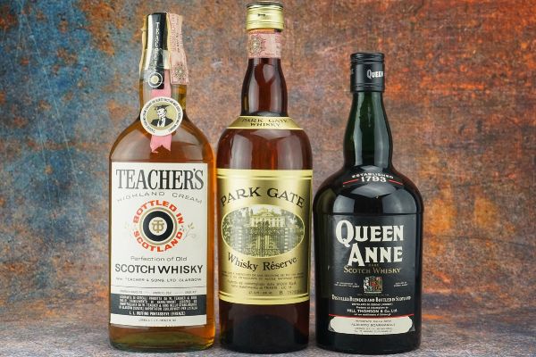 Selezione Blended Scotch Whisky  - Asta Christmas Spirits - Whisky, Rum e Distillati da Collezione - Associazione Nazionale - Case d'Asta italiane