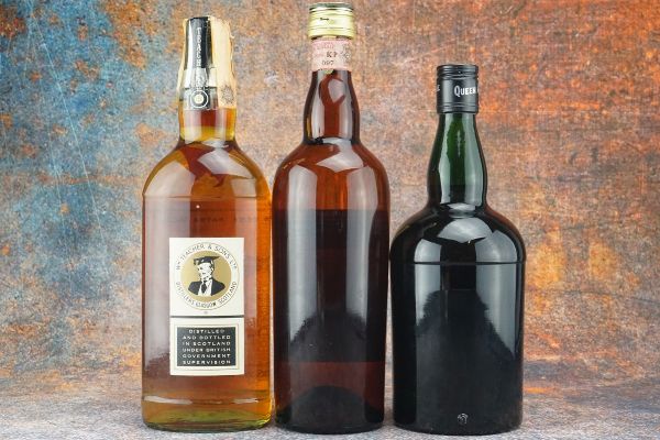 Selezione Blended Scotch Whisky  - Asta Christmas Spirits - Whisky, Rum e Distillati da Collezione - Associazione Nazionale - Case d'Asta italiane