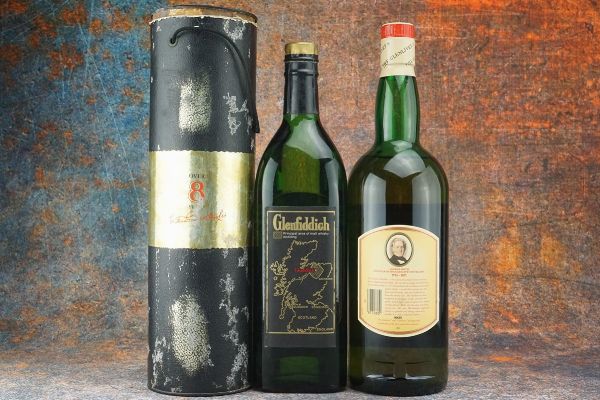 Selezione Scotch Whisky 1980s  - Asta Christmas Spirits - Whisky, Rum e Distillati da Collezione - Associazione Nazionale - Case d'Asta italiane