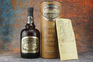 Bowmore  - Asta Christmas Spirits - Whisky, Rum e Distillati da Collezione - Associazione Nazionale - Case d'Asta italiane