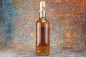 Caol Ila 1969  - Asta Christmas Spirits - Whisky, Rum e Distillati da Collezione - Associazione Nazionale - Case d'Asta italiane