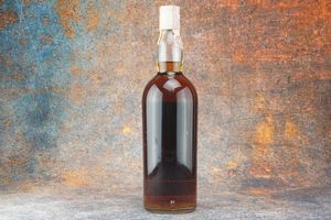 Macallan 1952  - Asta Christmas Spirits - Whisky, Rum e Distillati da Collezione - Associazione Nazionale - Case d'Asta italiane