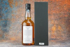 Chichibu  - Asta Christmas Spirits - Whisky, Rum e Distillati da Collezione - Associazione Nazionale - Case d'Asta italiane