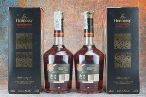 Cognac Very Special Limited Edition by Shepard Fairey Hennessy  - Asta Christmas Spirits - Whisky, Rum e Distillati da Collezione - Associazione Nazionale - Case d'Asta italiane