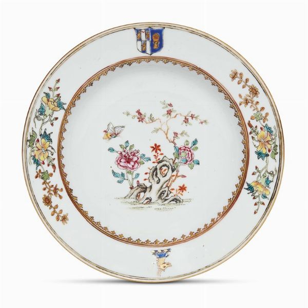 PIATTINO, CINA, DINASTIA QING, PERIODO QIANLONG, 1750 CIRCA  - Asta Porcellane della Compagnia delle Indie Meraviglie cinesi per l'Europa - Associazione Nazionale - Case d'Asta italiane