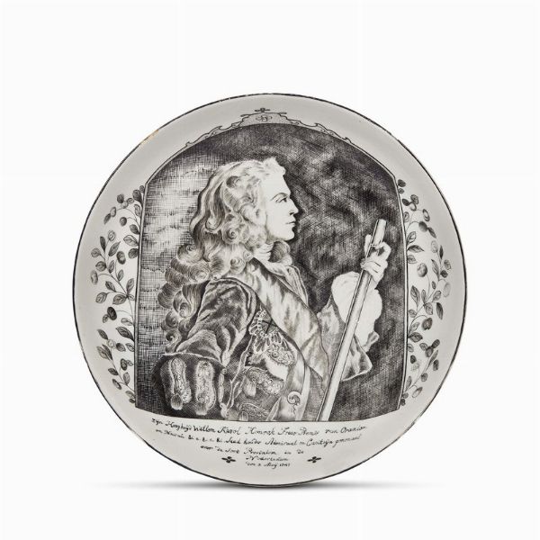 CIOTOLA, CINA, DINASTIA QING, PERIODO QIANLONG, 1745 CIRCA  - Asta Porcellane della Compagnia delle Indie Meraviglie cinesi per l'Europa - Associazione Nazionale - Case d'Asta italiane