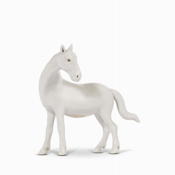 PULEDRO, CINA, DINASTIA QING, PERIODO QIANLONG, 1800  - Asta Porcellane della Compagnia delle Indie Meraviglie cinesi per l'Europa - Associazione Nazionale - Case d'Asta italiane