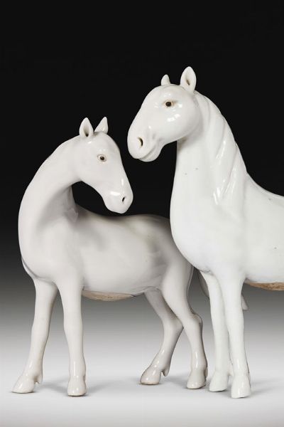 PULEDRO, CINA, DINASTIA QING, PERIODO QIANLONG, 1800  - Asta Porcellane della Compagnia delle Indie Meraviglie cinesi per l'Europa - Associazione Nazionale - Case d'Asta italiane