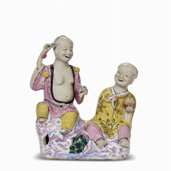 GRUPPO H&Eacute; H&Eacute; ER XIAN  ,   CINA, DINASTIA QING, PERIODO QIANLONG, 1780 CIRCA  - Asta Porcellane della Compagnia delle Indie Meraviglie cinesi per l'Europa - Associazione Nazionale - Case d'Asta italiane