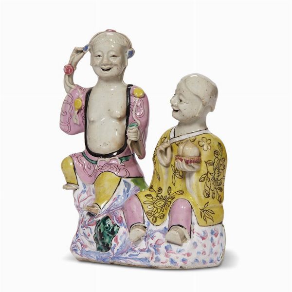 GRUPPO H&Eacute; H&Eacute; ER XIAN  ,   CINA, DINASTIA QING, PERIODO QIANLONG, 1780 CIRCA  - Asta Porcellane della Compagnia delle Indie Meraviglie cinesi per l'Europa - Associazione Nazionale - Case d'Asta italiane