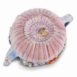 TEIERA, CINA, DINASTIA QING, PERIODO YONGZHENG, 1678-1735  - Asta Porcellane della Compagnia delle Indie Meraviglie cinesi per l'Europa - Associazione Nazionale - Case d'Asta italiane