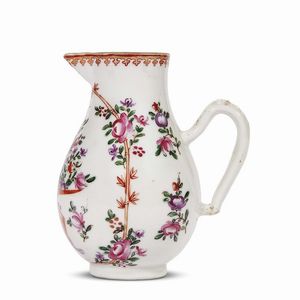 LATTIERA, CINA, DINASTIA QING, PERIODO QIANLONG, 1790 CIRCA  - Asta Porcellane della Compagnia delle Indie Meraviglie cinesi per l'Europa - Associazione Nazionale - Case d'Asta italiane