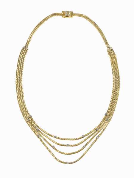 Girocollo con piccoli diamanti  - Asta Gioielli - Associazione Nazionale - Case d'Asta italiane