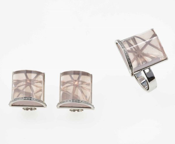 Demi-parure composta da anello ed orecchini con quarzi rosa e piccoli diamanti  - Asta Gioielli - Associazione Nazionale - Case d'Asta italiane