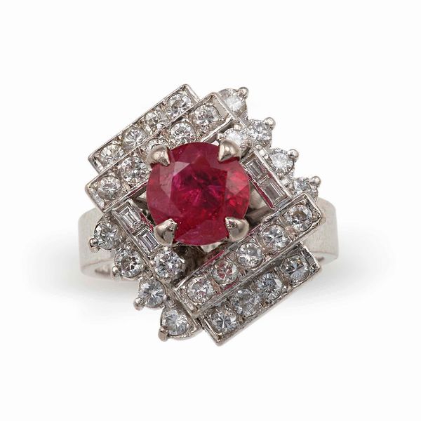 Anello con rubino di 1.00 circa e diamanti  - Asta Gioielli - Associazione Nazionale - Case d'Asta italiane