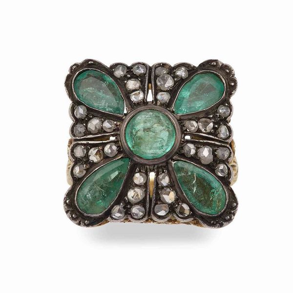 Anello con smeraldo e diamanti taglio rosa  - Asta Gioielli - Associazione Nazionale - Case d'Asta italiane