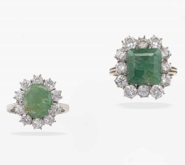 Lotto composto da due anelli con smeraldi e diamanti  - Asta Gioielli - Associazione Nazionale - Case d'Asta italiane