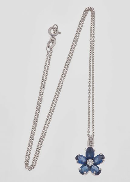 Pendente con zaffiri e diamante  - Asta Gioielli - Associazione Nazionale - Case d'Asta italiane