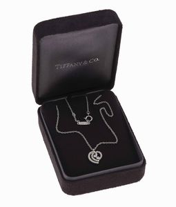 Tiffany & Co. Pendente cuore con diamanti  - Asta Gioielli - Associazione Nazionale - Case d'Asta italiane