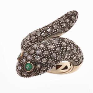 Anello serpente con rosette di diamante e smeraldi  - Asta Gioielli - Associazione Nazionale - Case d'Asta italiane