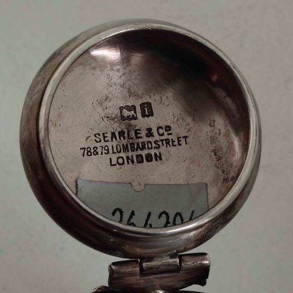 Due calamai. Argento e vetro. Differenti manifatture inglesi del XIX-XX secolo  - Asta Argenti da Collezione | Antichi - Associazione Nazionale - Case d'Asta italiane