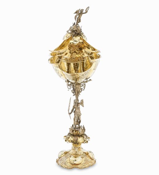 Coppa a nautilus. Argento fuso, sbalzato, cesellato e dorato. Marchi della citt� di Norimberga 1645-67, argentiere Simon Lang  - Asta Argenti da Collezione | Antichi - Associazione Nazionale - Case d'Asta italiane