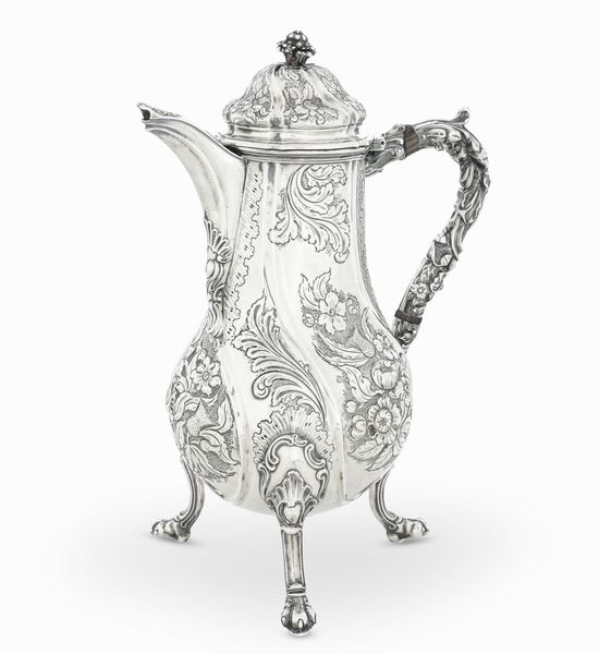 Grande caffettiera. Argento fuso, sbalzato e cesellato. Belgio, citt� di Namur, 1764, argentiere Pierre-Joseph Ghislain Wodon  - Asta Argenti da Collezione | Antichi - Associazione Nazionale - Case d'Asta italiane