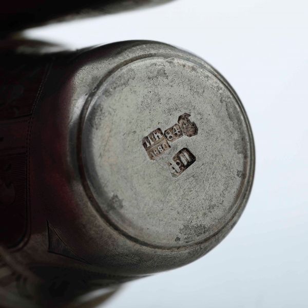 Quattro bicchieri. Argento fuso, sbalzato e cesellato. Russia fine XIX secolo, differenti manifatture  - Asta Argenti da Collezione | Antichi - Associazione Nazionale - Case d'Asta italiane