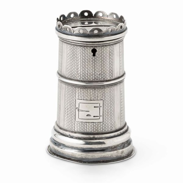 Elemonisiere ebraico a forma di torre. Bolli di San Pietroburgo, penultimo quarto XIX secolo. Maestro argentiere Karl Verlin <BR><BR><BR>  - Asta Argenti da Collezione | Antichi - Associazione Nazionale - Case d'Asta italiane