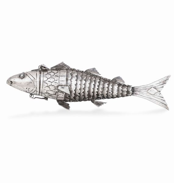 Besamin. Argento fuso, sbalzato e cesellato. Argenteria ebraica europea del XX secolo  - Asta Argenti da Collezione | Antichi - Associazione Nazionale - Case d'Asta italiane