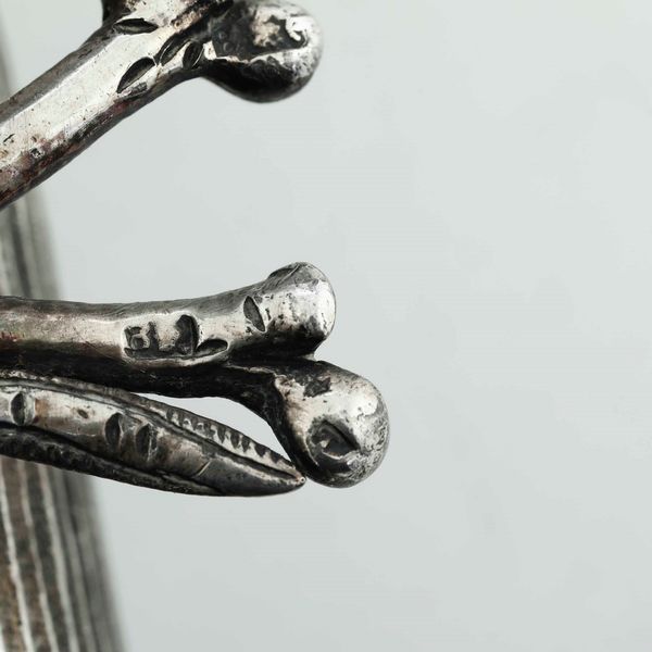 Crocifisso. Argento fuso, sbalzato e cesellato. Napoli XIX secolo. Argentiere GI (documentato ma non identificato)  - Asta Argenti da Collezione | Antichi - Associazione Nazionale - Case d'Asta italiane