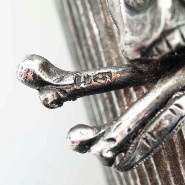 Crocifisso. Argento fuso, sbalzato e cesellato. Napoli XIX secolo. Argentiere GI (documentato ma non identificato)  - Asta Argenti da Collezione | Antichi - Associazione Nazionale - Case d'Asta italiane